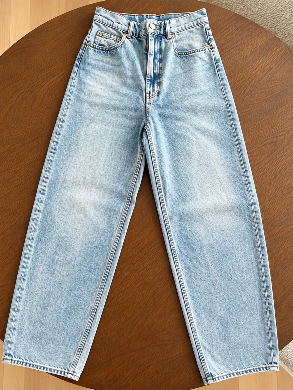 Zimmerman Light Wash High Rise Barrel Leg Jeans Size 26